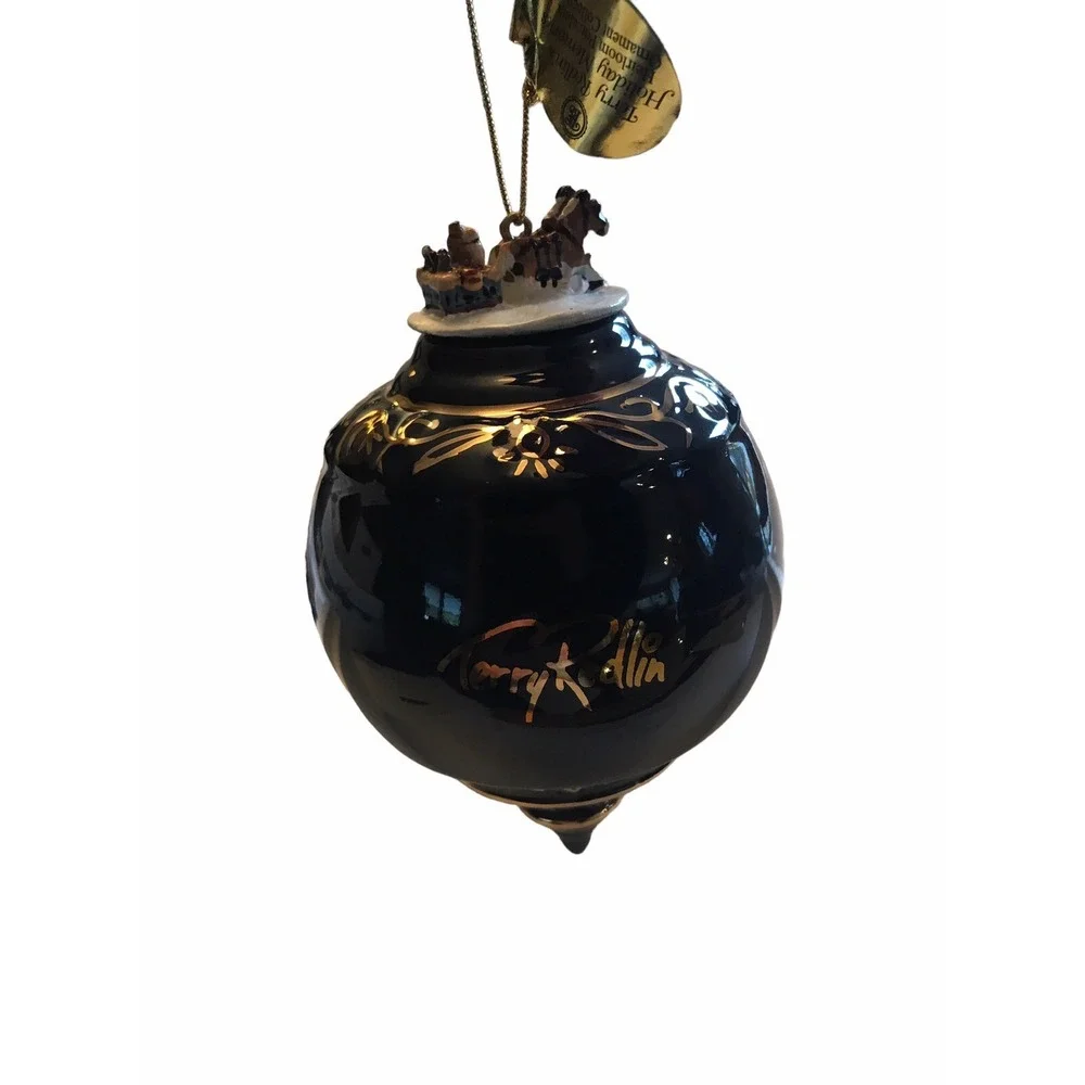 Terry Redlin Pleasures of Winter Christmas Ornament‎ Porcelain Bradford set of 3